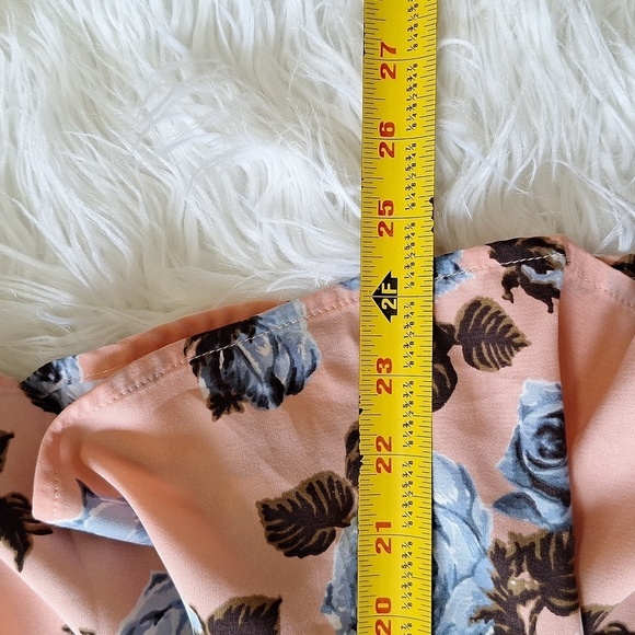 Blue Rain x Francesca's Cold Shoulder Floral Blouse - Picture 13 of 13